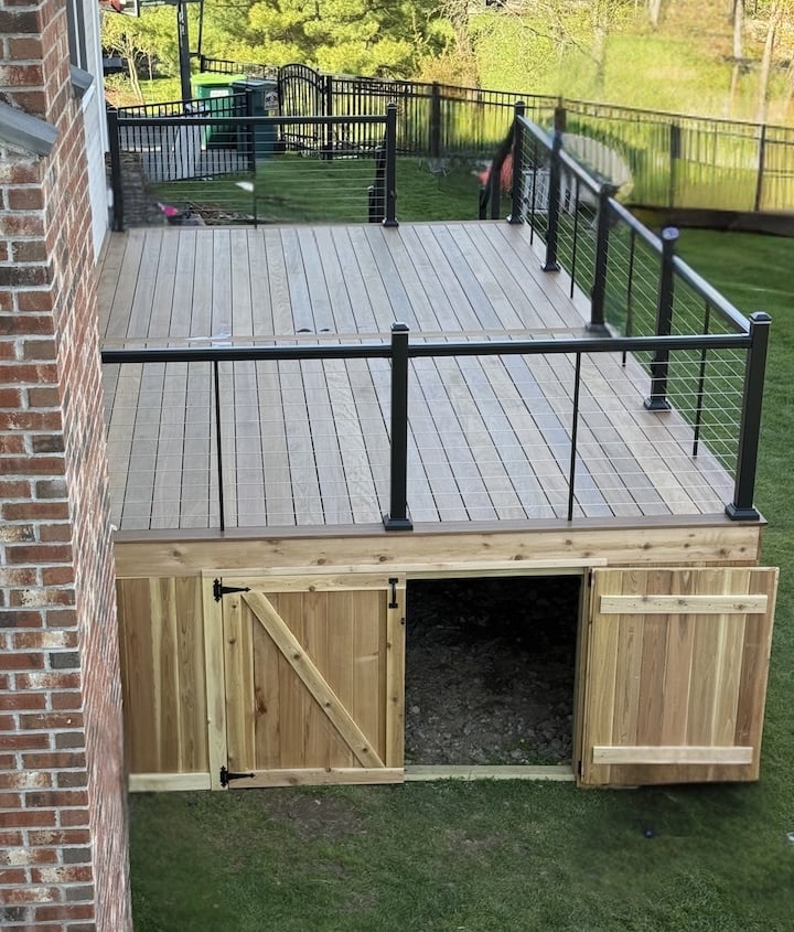 Ipe deck with cedar skirt - Reilly Brothers Construction - 720 px